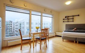 Studio Apartment In Quiet Heart Of Everything
